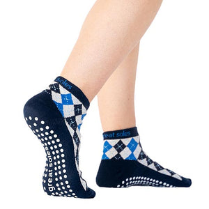 great soles maisie argyle blue  and white short crew grip sport sock for stretching and barre