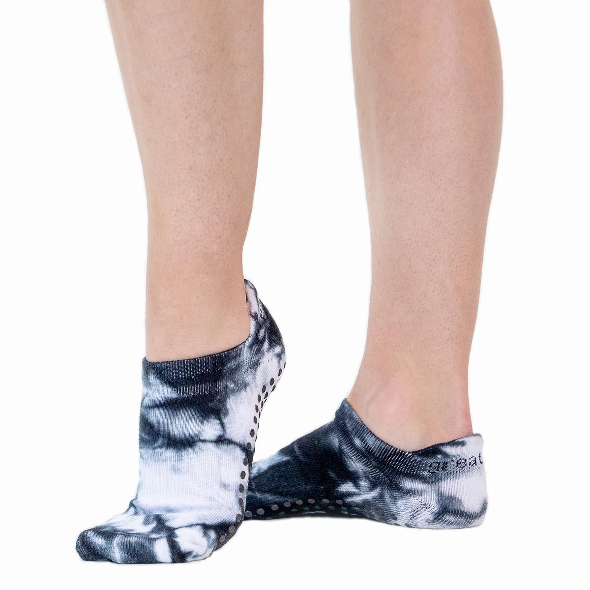 GREAT SOLES - Lady Liberty Ombre Dyed Grip Socks – SIMPLYWORKOUT
